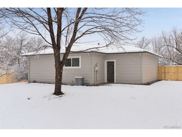 1414 W Lake Ave, Littleton, CO 80120