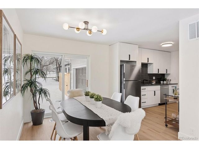 1414 W Lake Ave, Littleton, CO 80120