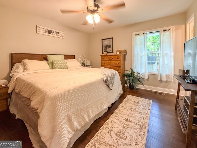 194 Semi Circle Drive, Demorest, GA 30535