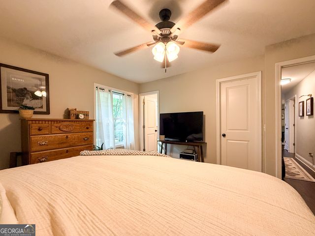 194 Semi Circle Drive, Demorest, GA 30535