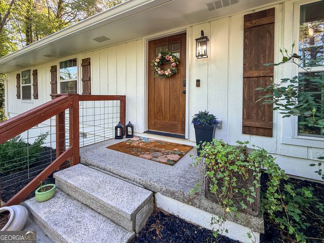 194 Semi Circle Drive, Demorest, GA 30535