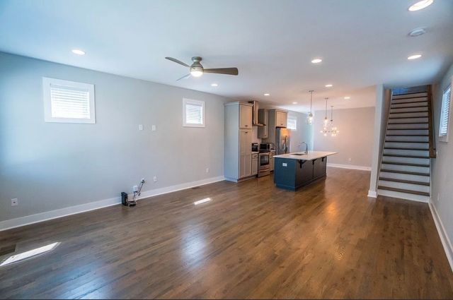 1515 21st Ave, N, Nashville, TN 37208