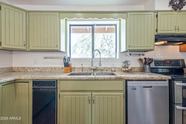 4702 W MCNEIL Street, Laveen, AZ 85339