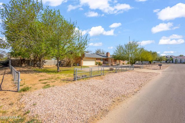 4702 W MCNEIL Street, Laveen, AZ 85339