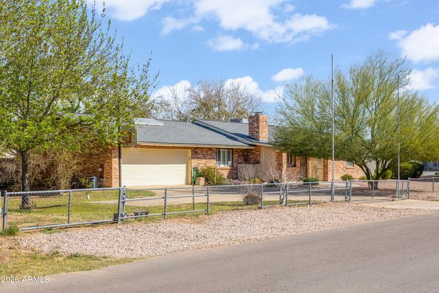 4702 W MCNEIL Street, Laveen, AZ 85339