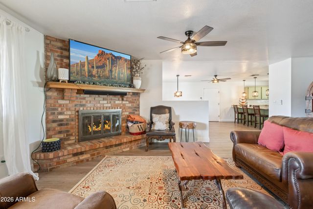 4702 W MCNEIL Street, Laveen, AZ 85339