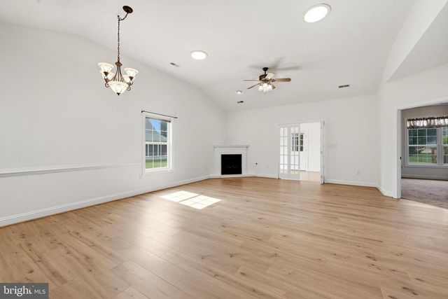 107 BAYBERRY CT, Stephens City, VA 22655