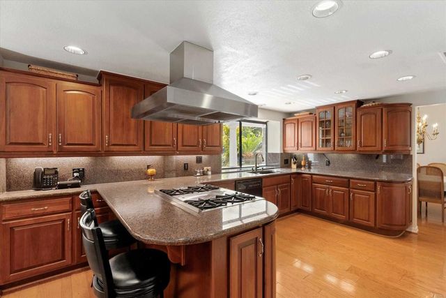 21162 Whitebark, Mission Viejo, CA 92692
