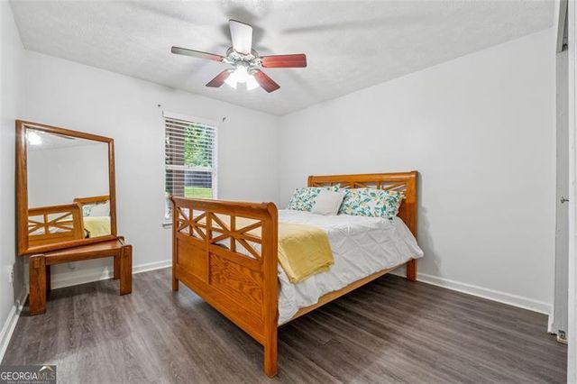 785 Greenhedge, Stone Mountain, GA 30088