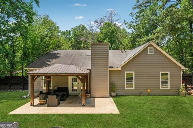 785 Greenhedge, Stone Mountain, GA 30088