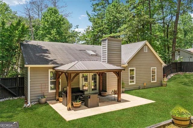785 Greenhedge, Stone Mountain, GA 30088