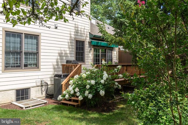 1745 YARDLEY DR, West Chester, PA 19380