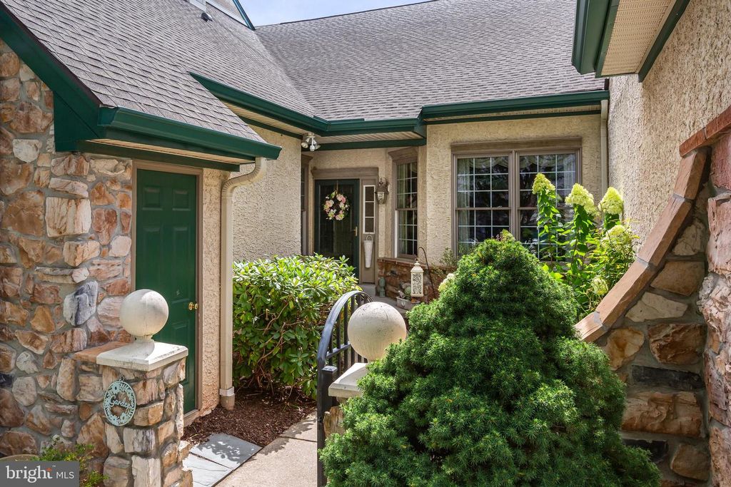 1745 YARDLEY DR, West Chester, PA 19380
