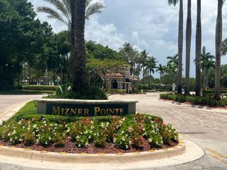 8583 Vía Serena, Boca Raton, FL 33433