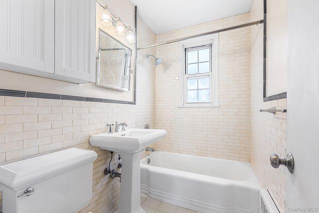 109 N Broadway K4, White Plains, NY 10603