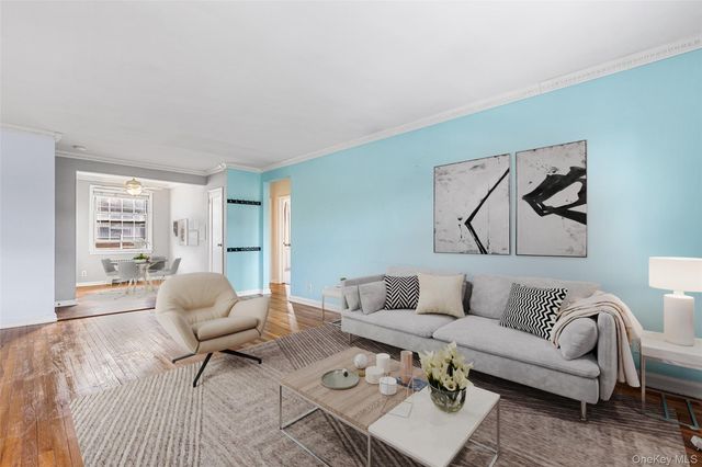 109 N Broadway K4, White Plains, NY 10603