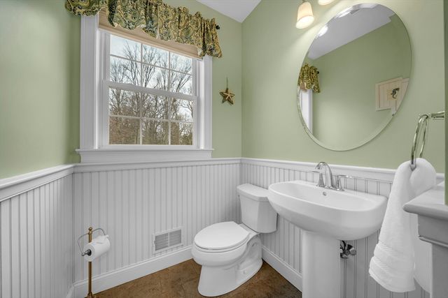 51 Stanton Way, North Andover, MA 01845