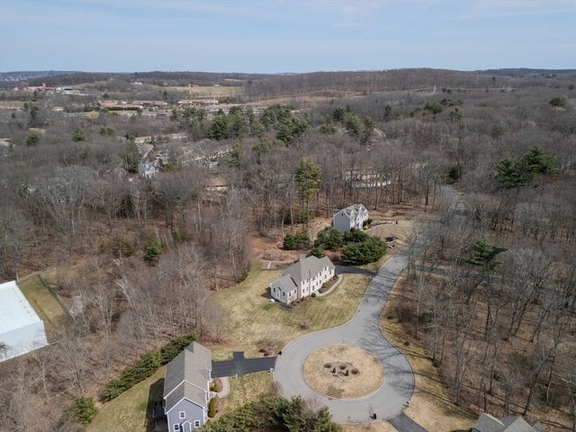 51 Stanton Way, North Andover, MA 01845