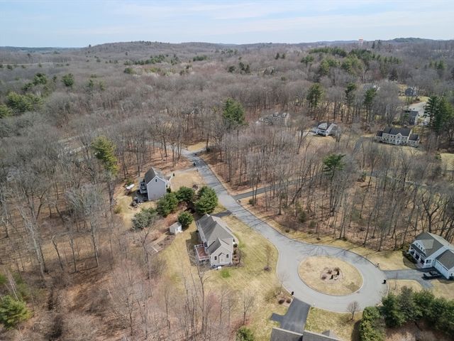 51 Stanton Way, North Andover, MA 01845