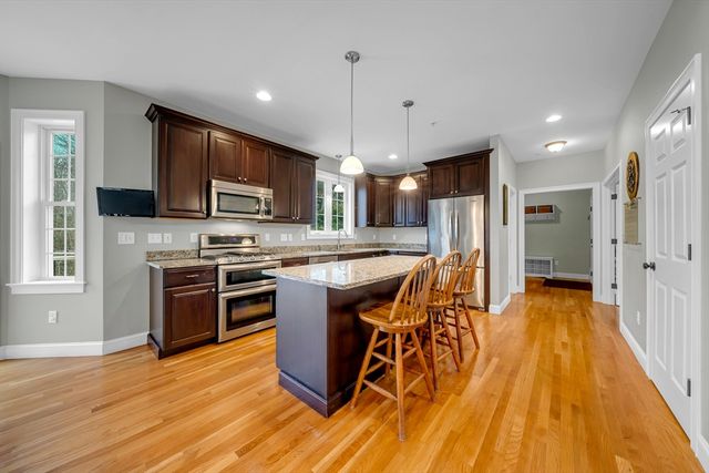 51 Stanton Way, North Andover, MA 01845