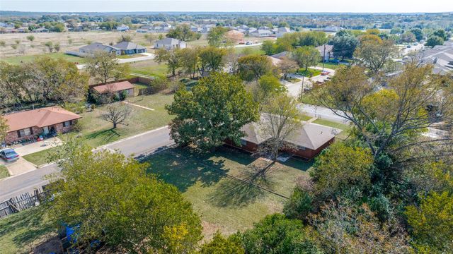 506 E Avenue T, Belton, TX 76513