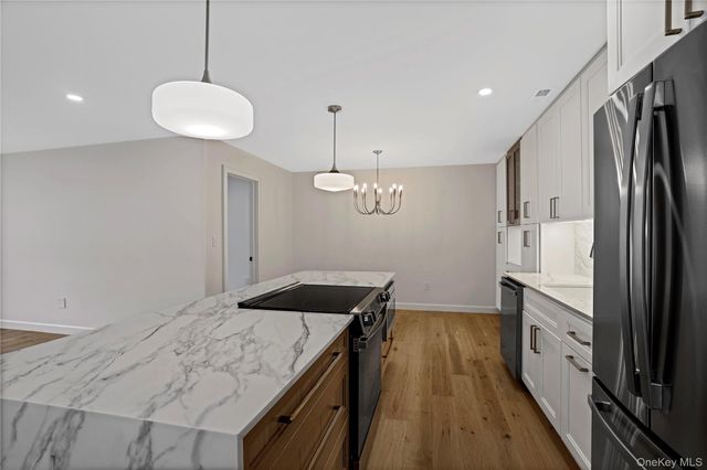 400 High Point Drive 206, Hartsdale, NY 10530