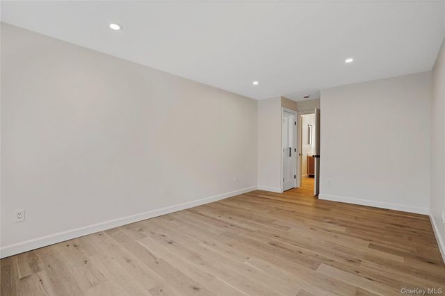 400 High Point Drive 206, Hartsdale, NY 10530