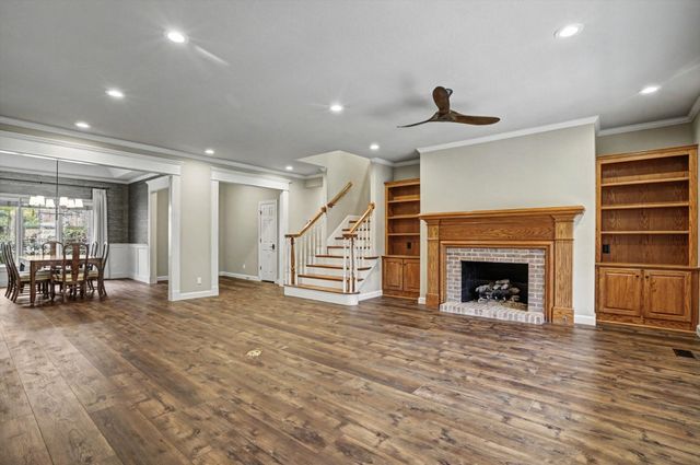 19000 E Knightsbridge Road, Owasso, OK 74055