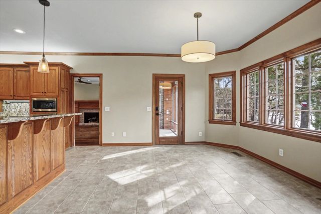 19000 E Knightsbridge Road, Owasso, OK 74055