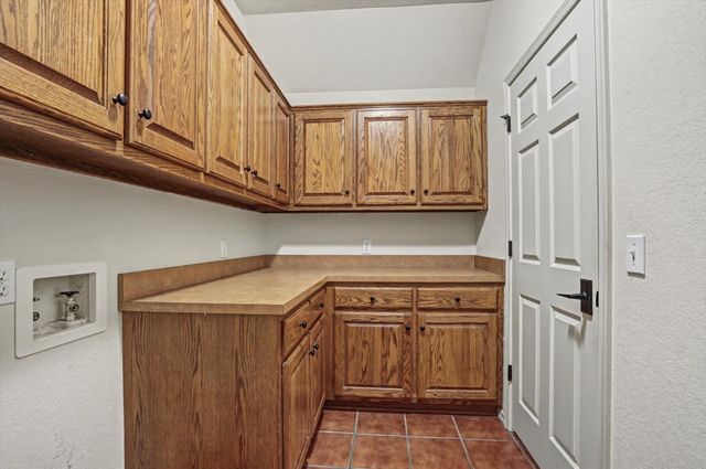 19000 E Knightsbridge Road, Owasso, OK 74055