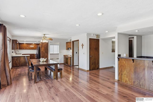 11206 Sahler Street, Omaha, NE 68164