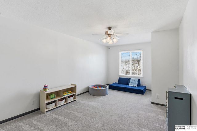 11206 Sahler Street, Omaha, NE 68164