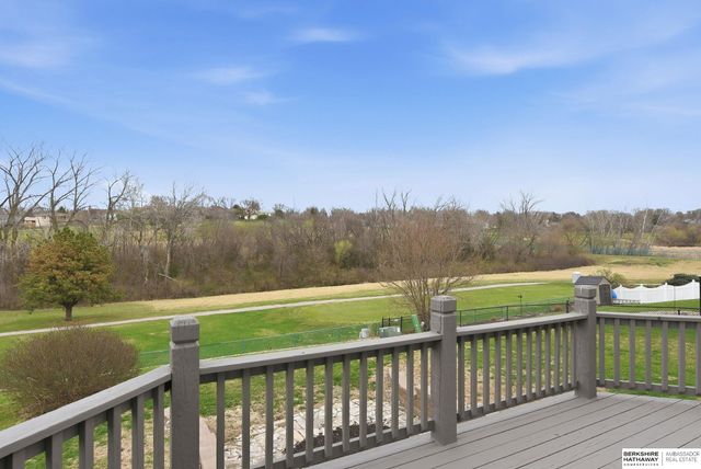 11206 Sahler Street, Omaha, NE 68164