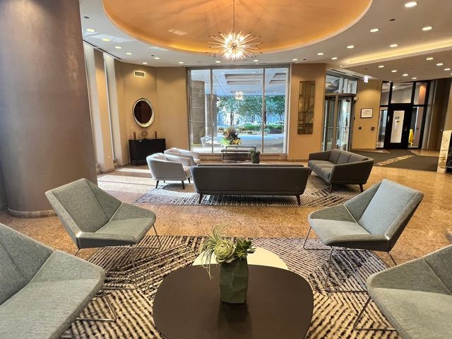 222 N COLUMBUS Drive 1407, Chicago, IL 60601