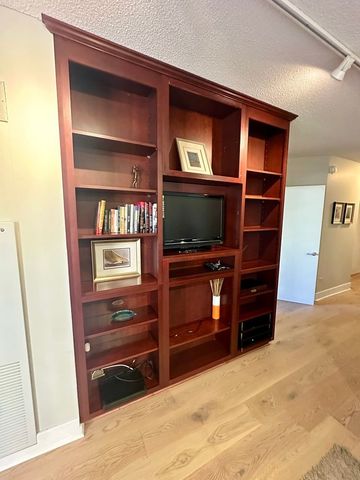 222 N COLUMBUS Drive 1407, Chicago, IL 60601