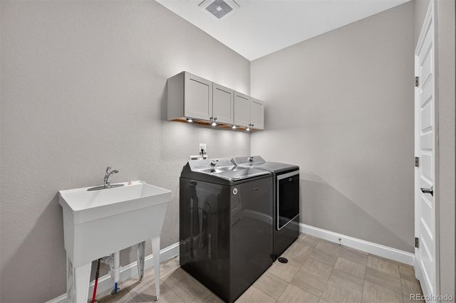 18111 W 94th Lane, Arvada, CO 80007