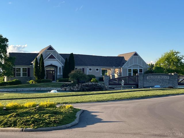 7750 Bridge Point Drive, Green Twp, OH 45248