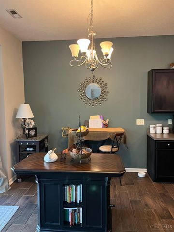 7750 Bridge Point Drive, Green Twp, OH 45248