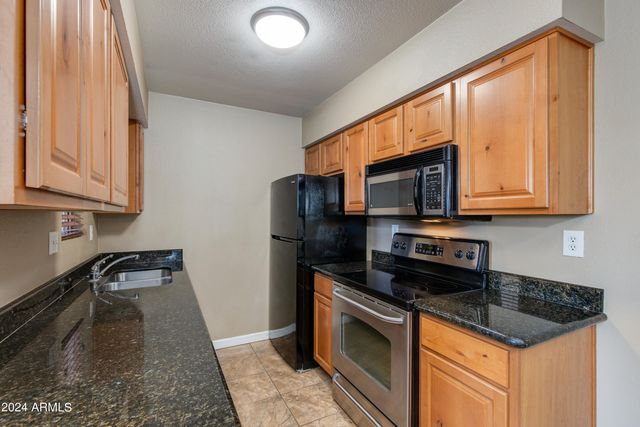 5877 N GRANITE REEF Road 2225, Scottsdale, AZ 85250