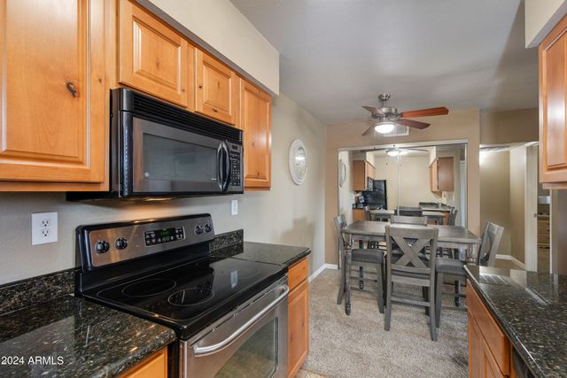 5877 N GRANITE REEF Road 2225, Scottsdale, AZ 85250