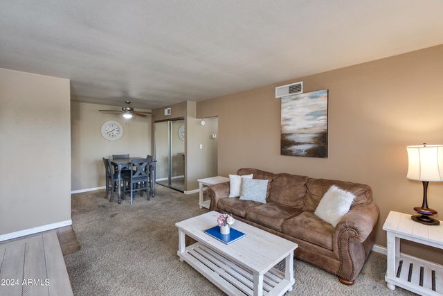 5877 N GRANITE REEF Road 2225, Scottsdale, AZ 85250