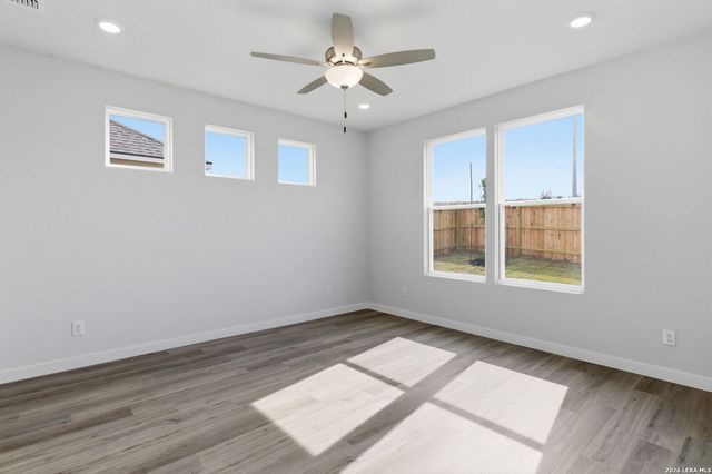 124 Lucy Landing, San Antonio, TX 78253