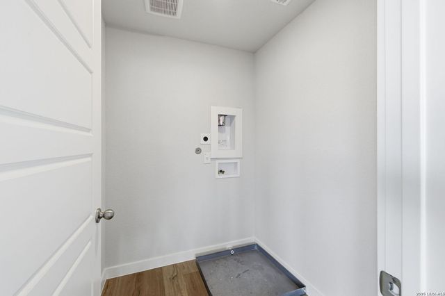 124 Lucy Landing, San Antonio, TX 78253
