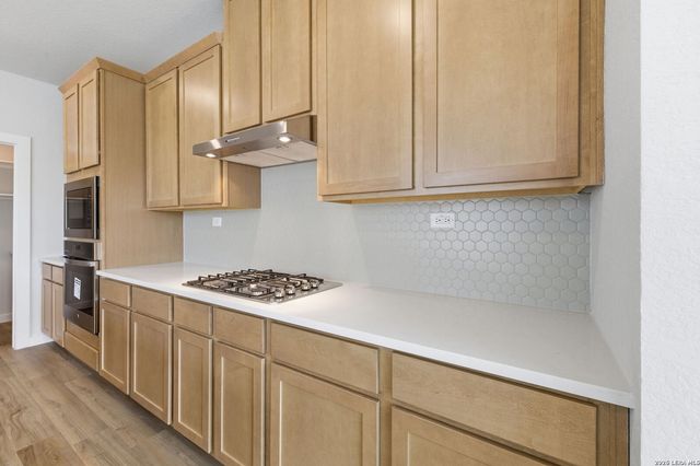 124 Lucy Landing, San Antonio, TX 78253