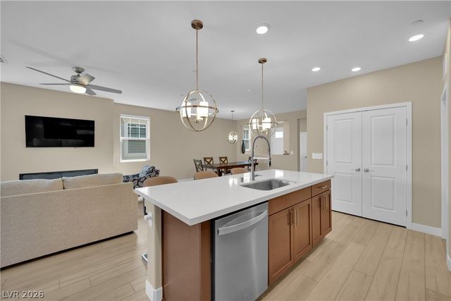 3710 Pordenone Avenue, Henderson, NV 89044