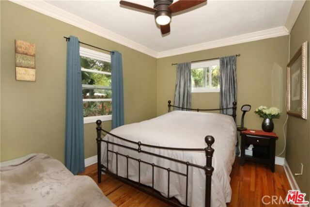 8450 Melvin Avenue, Northridge (los Angeles), CA 91324