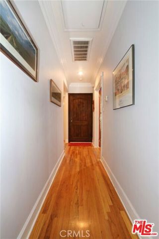 8450 Melvin Avenue, Northridge (los Angeles), CA 91324