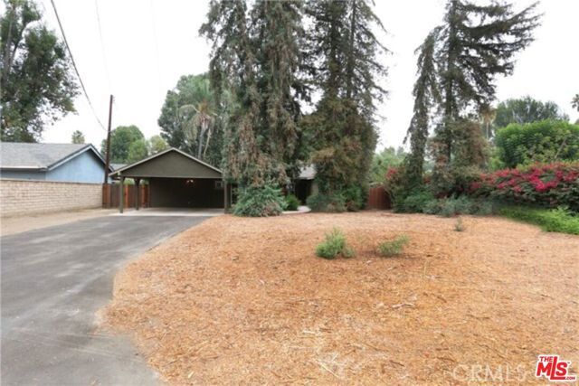 8450 Melvin Avenue, Northridge (los Angeles), CA 91324