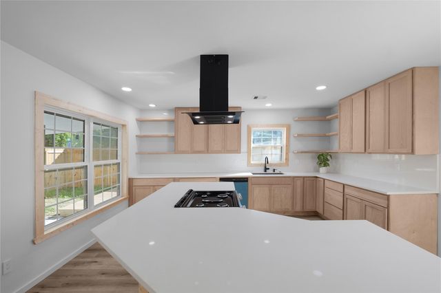 4623 Orange Street, Bacliff, TX 77518