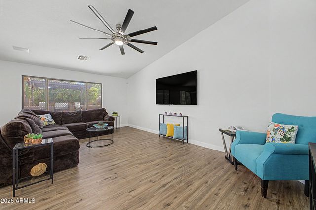 1743 E BRANHAM Lane, Phoenix, AZ 85042